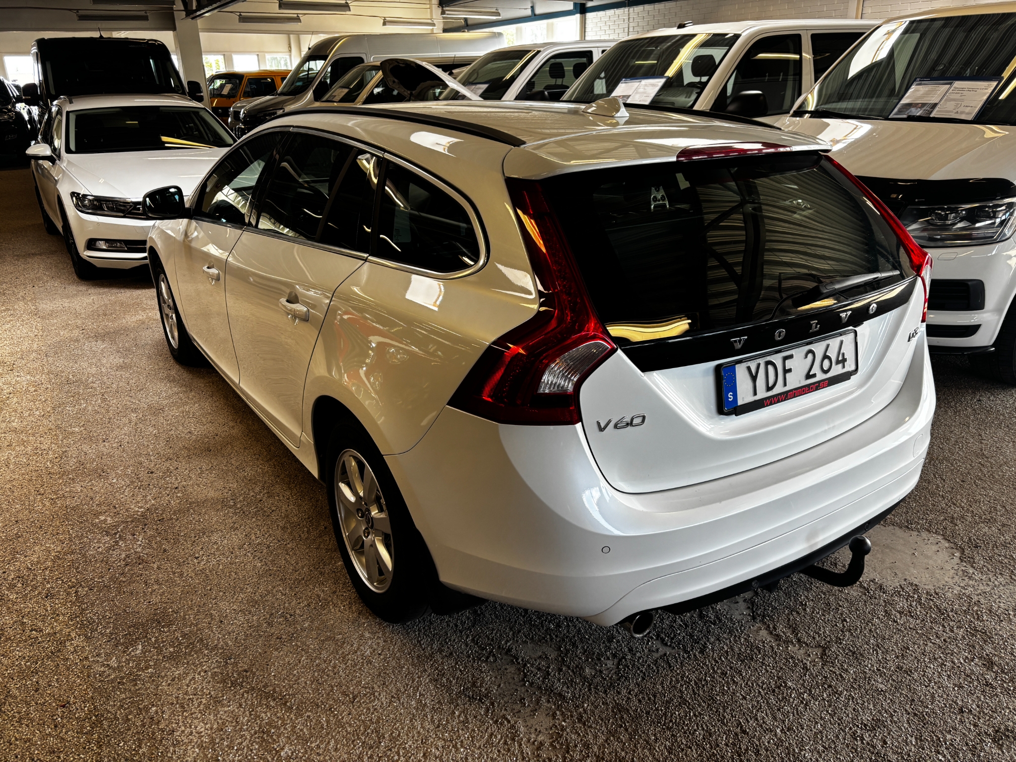 Volvo V60 2016, bild 3/27