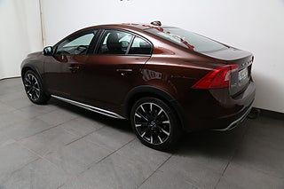 Sedan Volvo S60 Cross Country 4 av 24