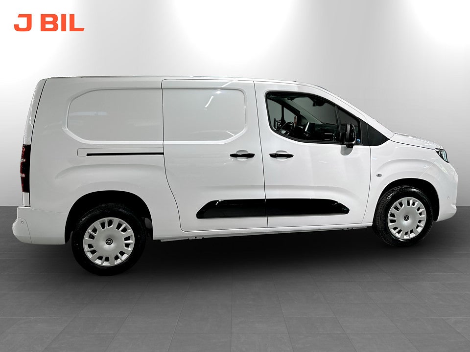 Bild på Opel Combo Elite 130hk Aut L2 - EDITION! VÄRMARE & DRAGKROK INGÅR!