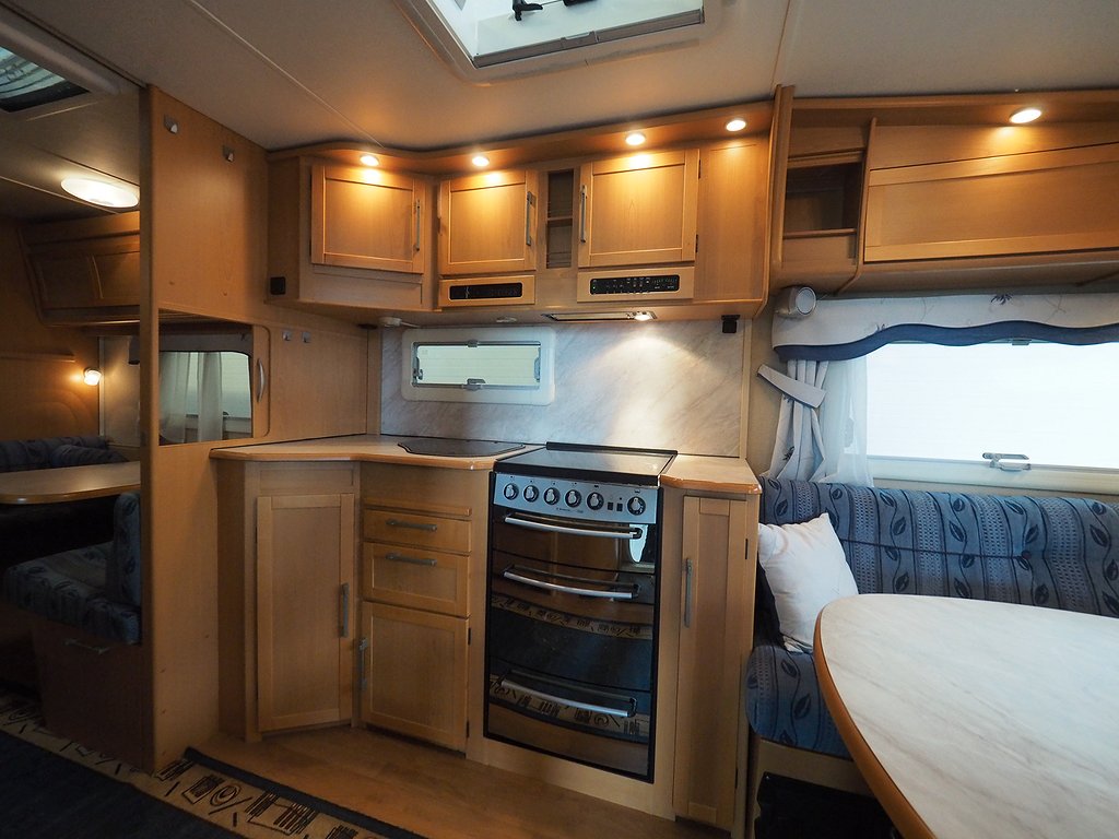 Kabe Royal Hacienda 880 B TDL KS 2007