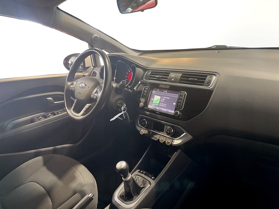 Bild på Kia Rio 5D GLS 1.2 CVVT 84hk NAVI RATTVÄRME