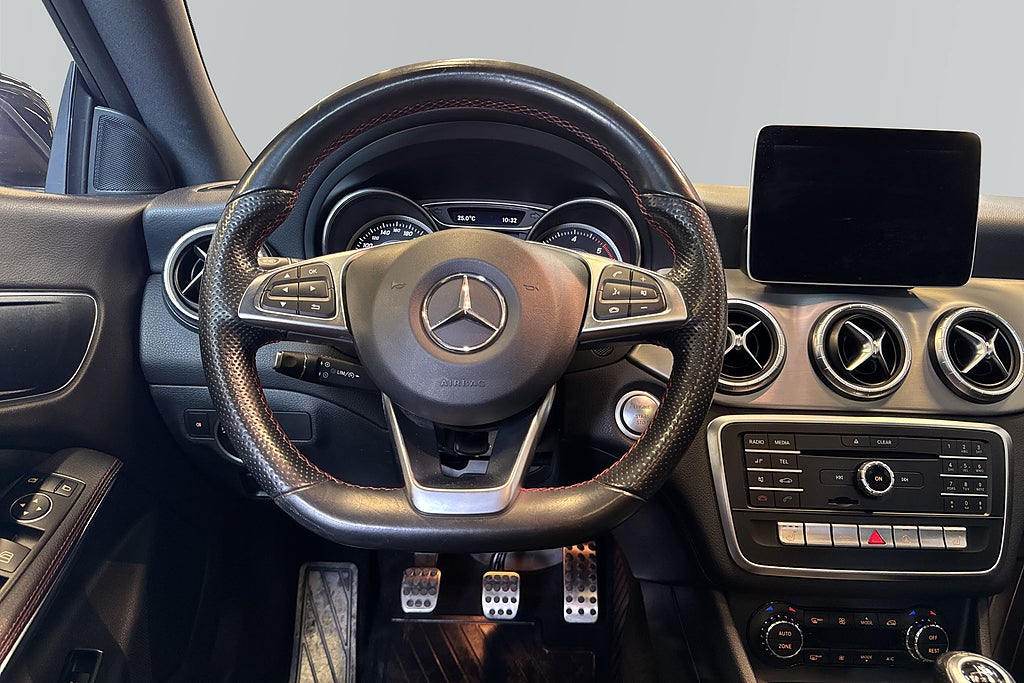 Mercedes-Benz CLA 2018