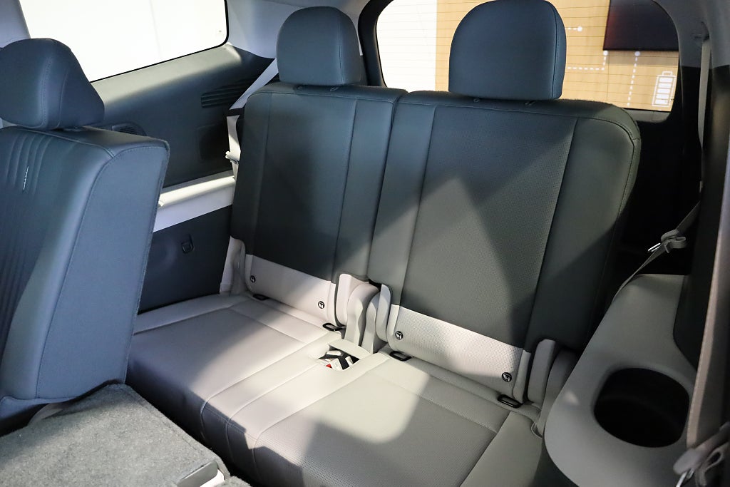 Hyundai IONIQ 9  Calligraphy Line AWD  - Business Lease 2026