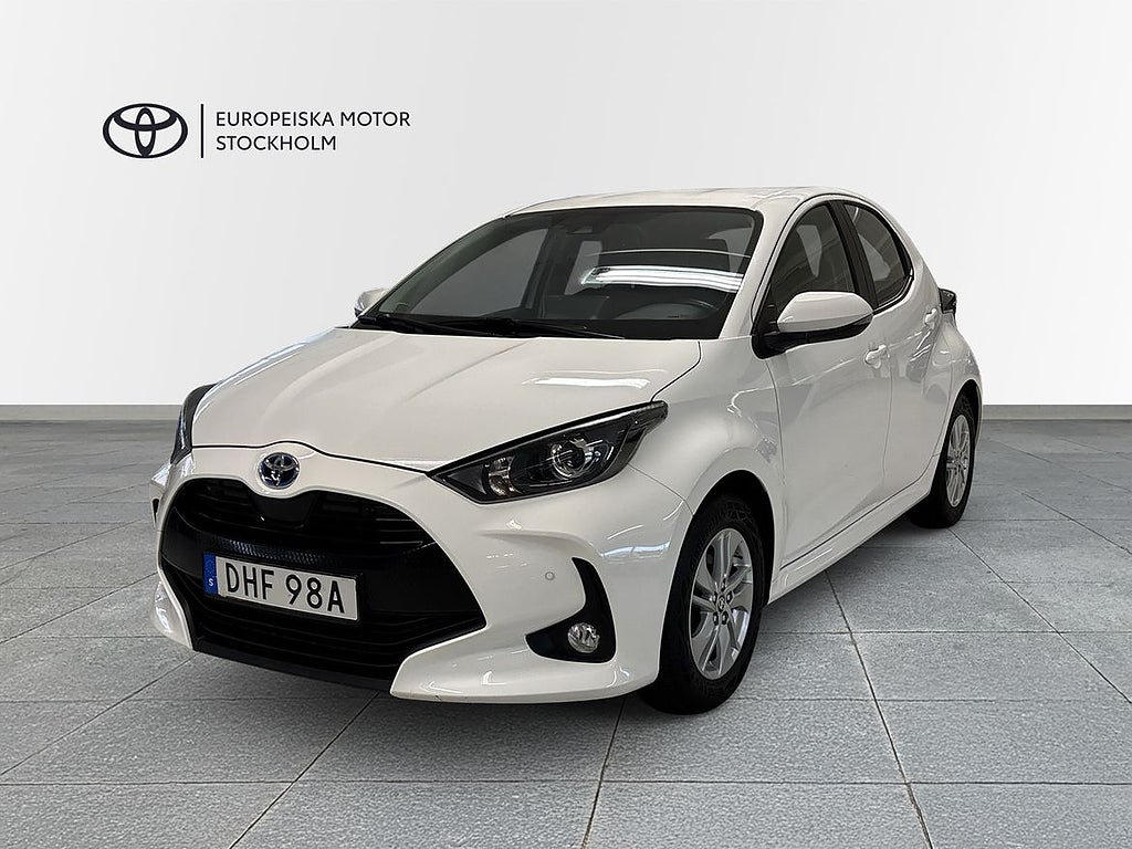 Toyota Yaris 1,5 HSD Active / Komfortpaket / P-sens / V-hjul
