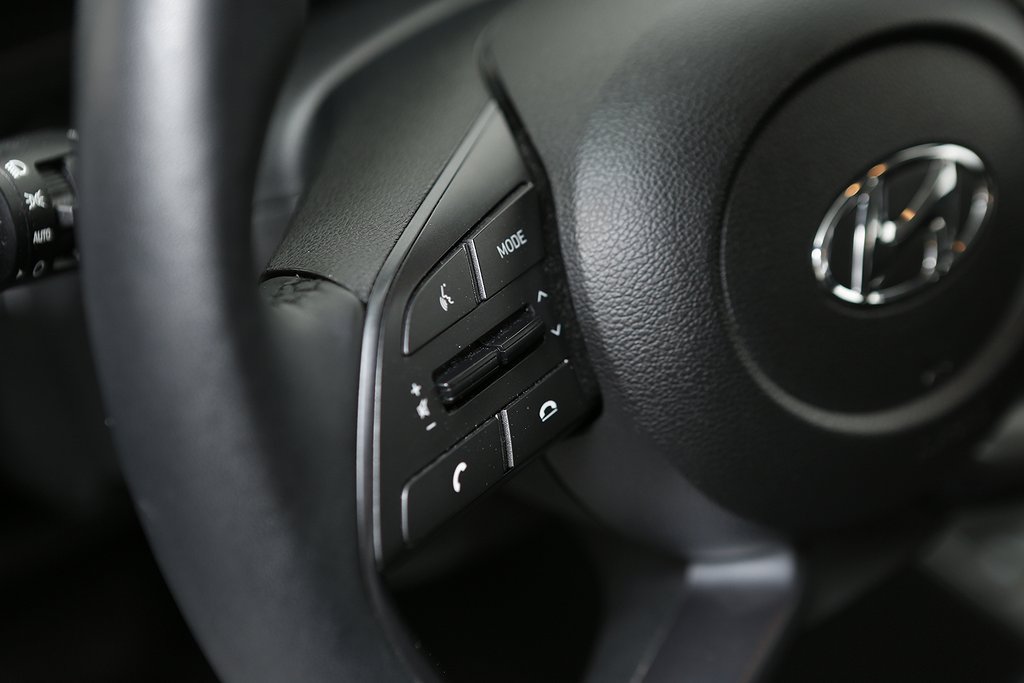 Hyundai i20 1.0 T-GDI DCT Essential 5D Nybilsgaranti 2023