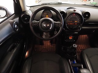 Halvkombi MINI Countryman 13 av 18
