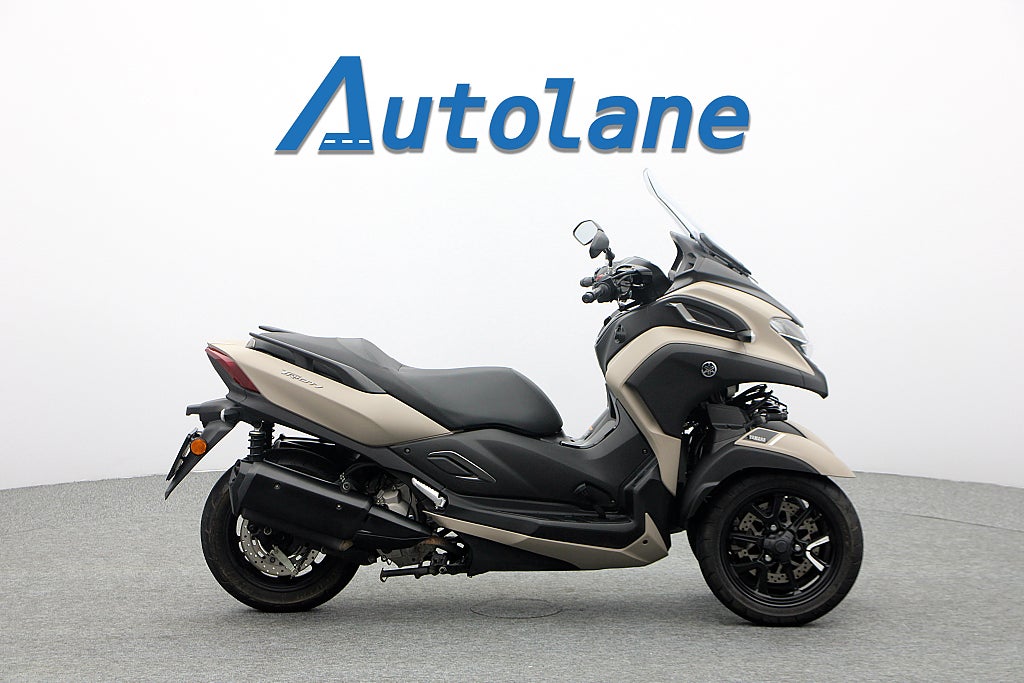 Yamaha Tricity 300 *RESERVERAD*