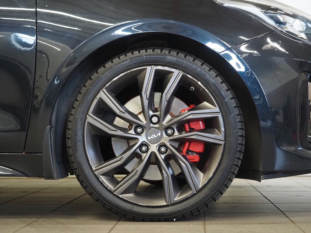 Kia ProCee'd GT 1.6 T-GDI DCT 204hk Navi JBL Kamera 2020
