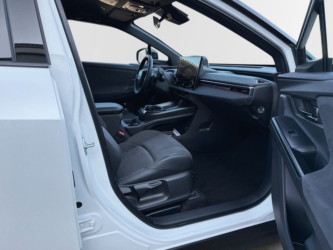 Toyota C-HR+ 2026, bild 6/39