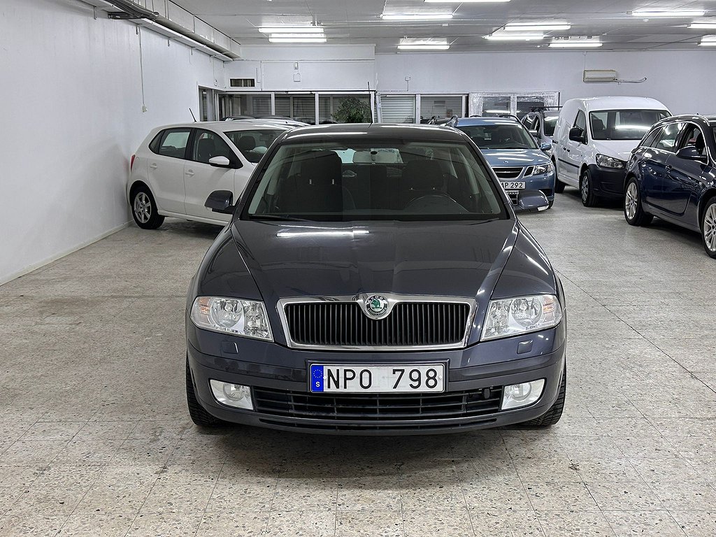 Skoda Octavia 1.6 MPI Multifuel I NY SERVAD I NAVI