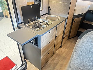 Husbil-halvintegrerad Dethleffs GLOBEBUS PERFORMANCE 4X4 T46 14 av 30