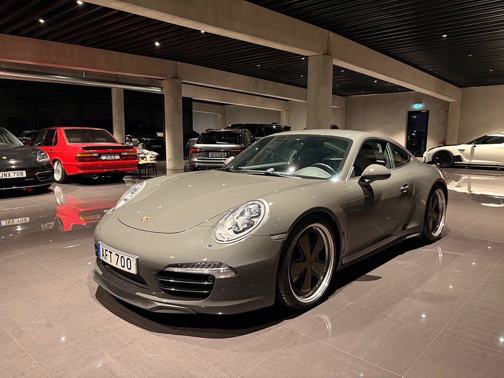 Porsche 911 Carrera S 400HK * 50th Anniversary Edition * Låga mil *