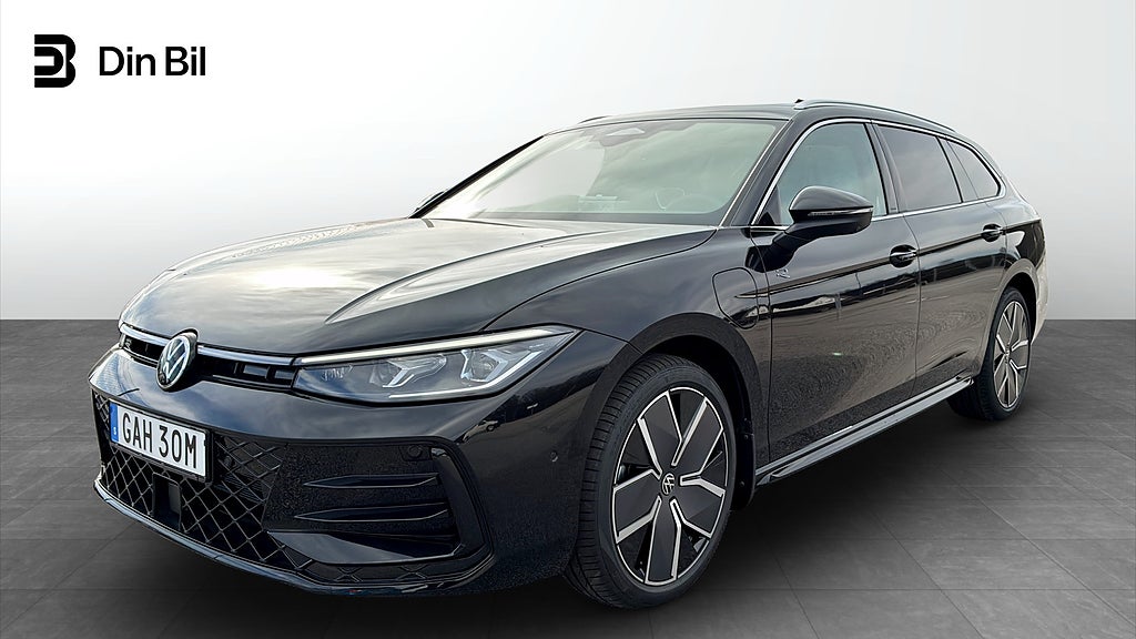 Volkswagen Passat EHYBRID 272 DSG6 R-LINE Swe edition leasingkampanj