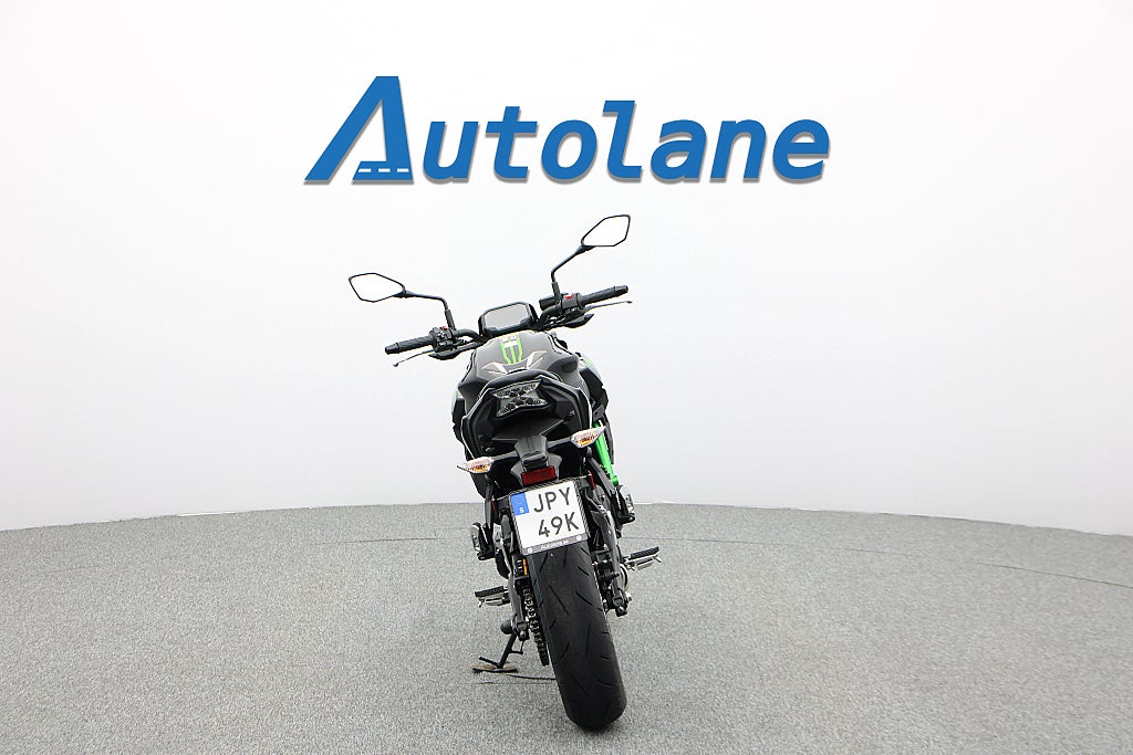 Kawasaki Ninja Z650 *ABS Endast 41 mil!