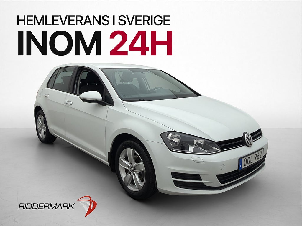 Volkswagen Golf 1.2 TSI 110hk Base  AC CarPlay Låg-Skatt