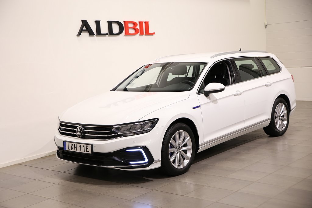 Volkswagen Passat GTE 218hk Plug-in Hybrid SC DSG / Värmare / PDC