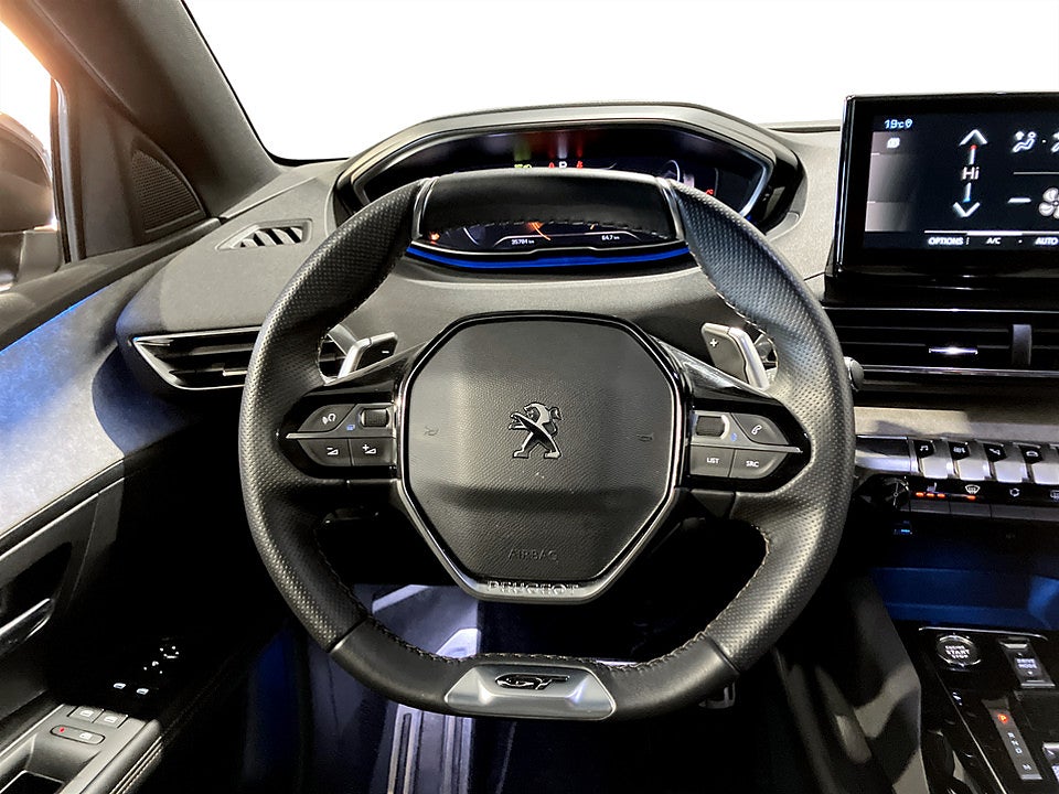 Bild på Peugeot 3008 GT 1.2 PT 130hk Aut B-KAMERA CARPLAY