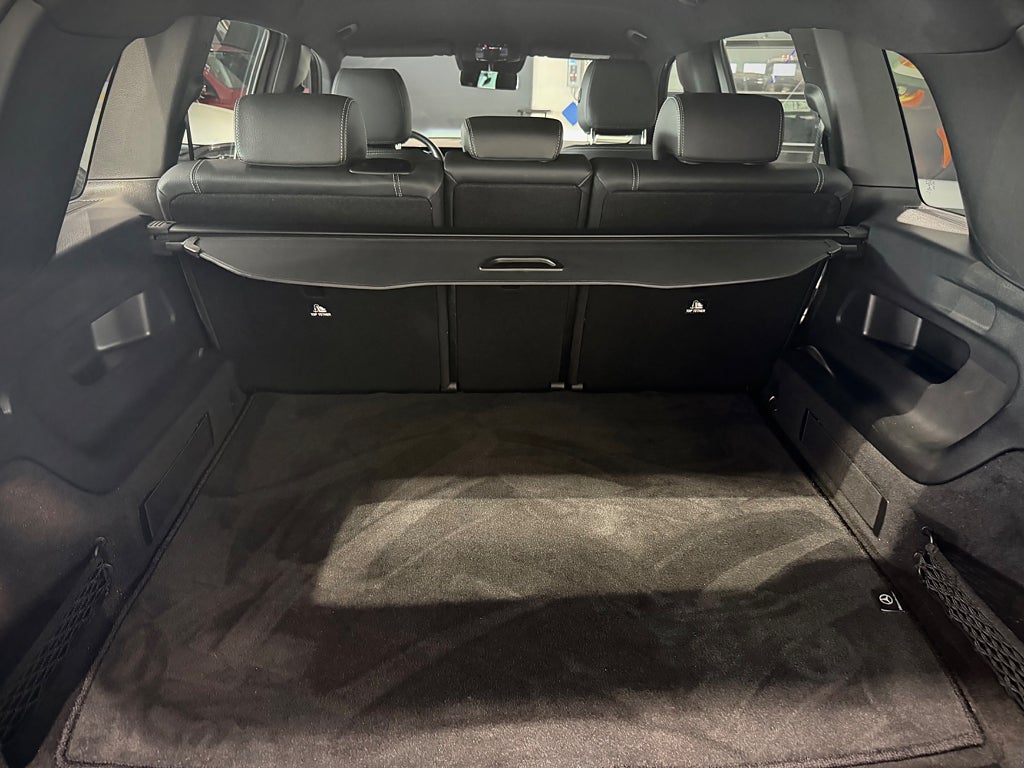 Mercedes-Benz EQB 300 4MATIC Progressive Line Värmare Navi - bild 9
