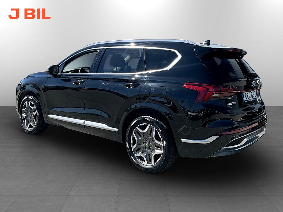 Bild på Hyundai Santa Fe PHEV Advanced 265hk Aut 4WD 7-SITS SKINNKLÄDSEL PANO