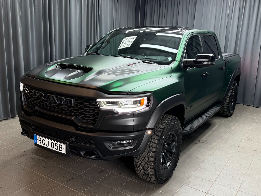 RAM 1500 RHO TorqueFlite Pano Harman & Kardon Moms Drag NYBIL