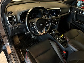 Kia Sportage 1.6 T-GDI AWD DCT 177hk/JBL/Navi/Rattvärme/MoK
