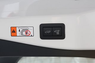 SUV Toyota C-HR 15 av 23