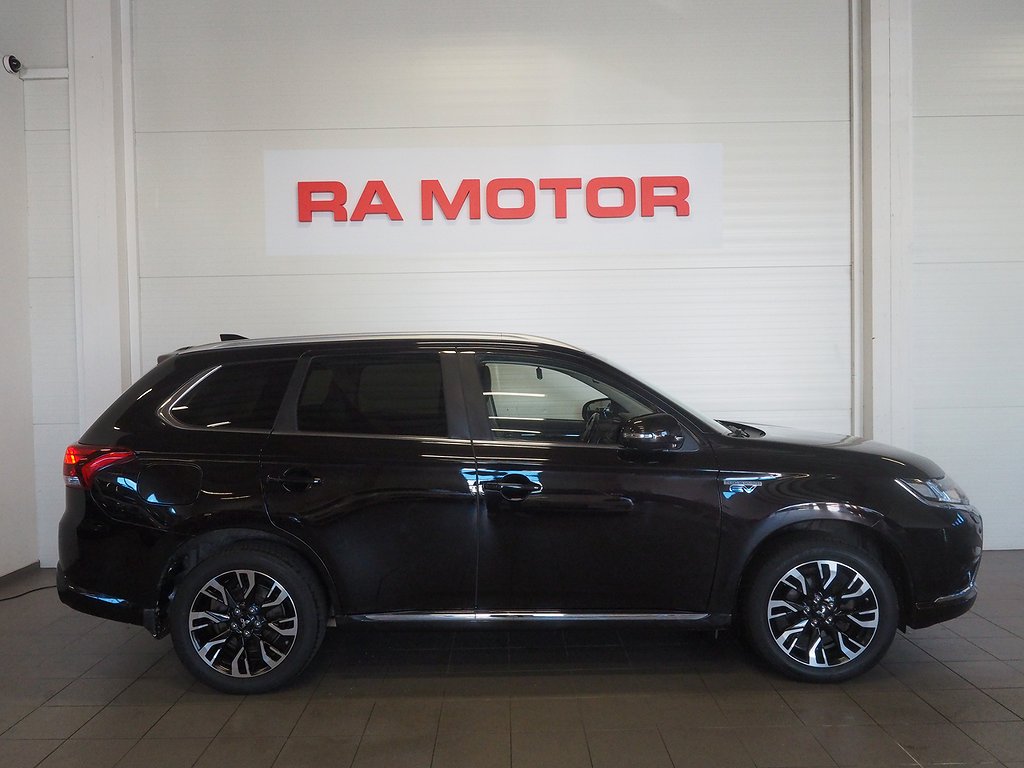 Mitsubishi Outlander PHEV CVT Comfort  Drag | Kamera 2018