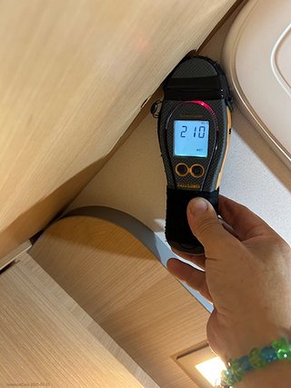 Husbil-halvintegrerad Knaus Van TI 550 18 av 19