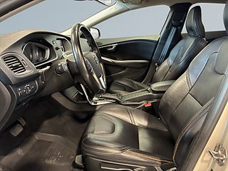 Volvo V40 Cross Country T4 AWD Aut Business Advanced Drag Kamera Navi Psens S&V – bild 7