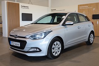 Halvkombi Hyundai i20 1 av 20