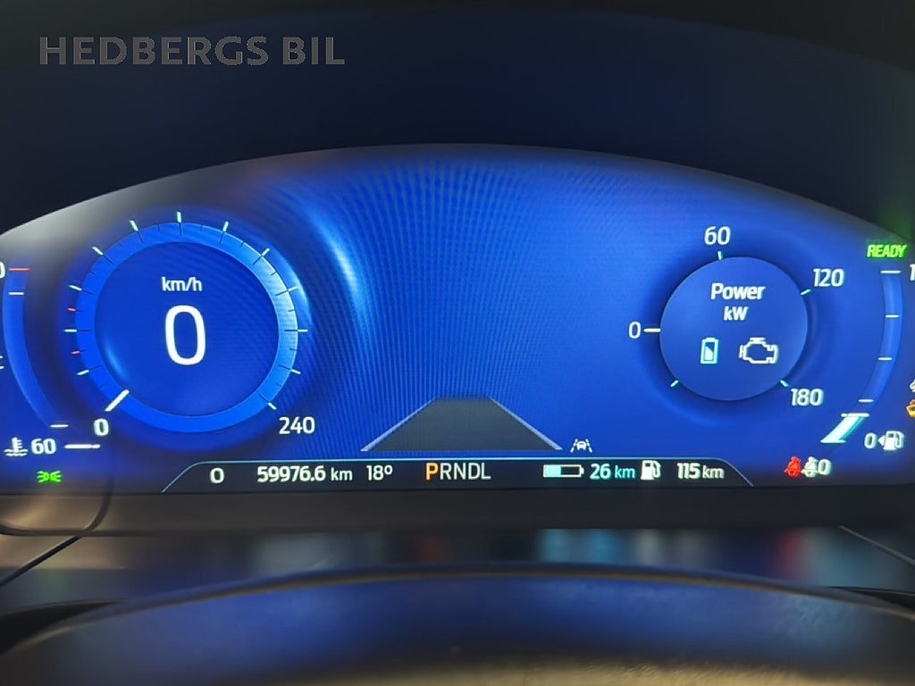Ford Kuga Titanium 2.5 PHEV 224HK thumbnail