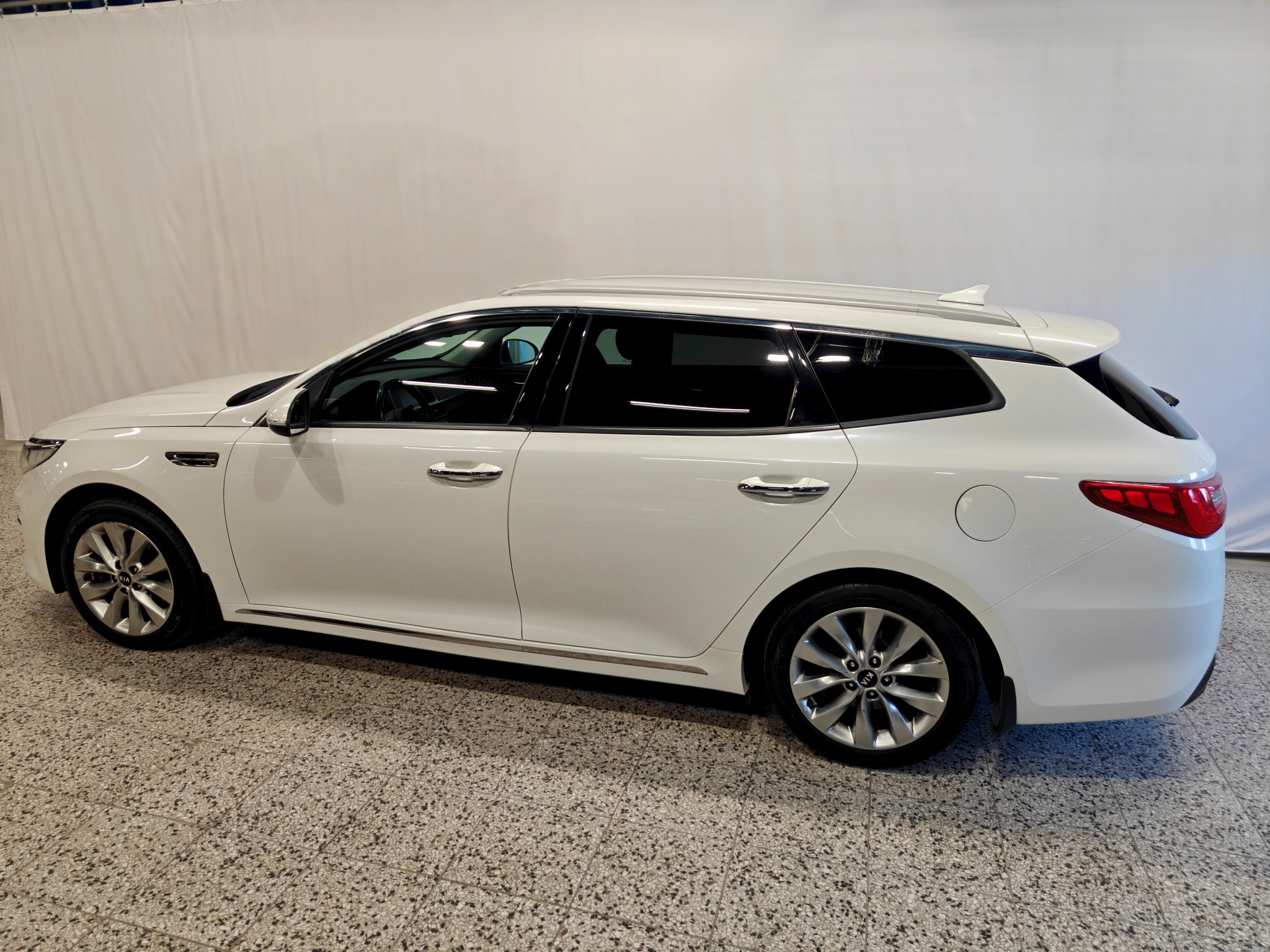 Kia Optima 2017, bild 3/10