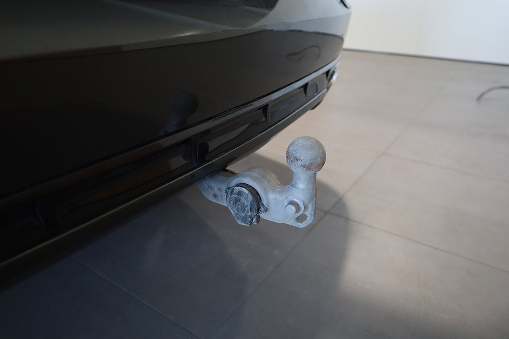 Volvo XC90 Recharge T8 R-Design AWD HuD B&W 360 Pano 7-Sits 2020