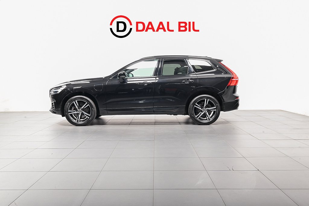 Volvo XC60 RECHARGE T6 AWD R-DESIGN HARMAN® PANO DRAG KAMERA