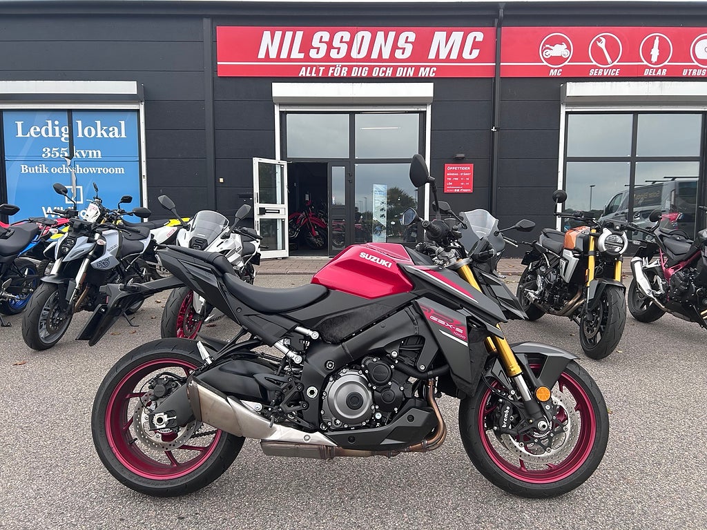 Suzuki GSX-S1000 (178mil) 