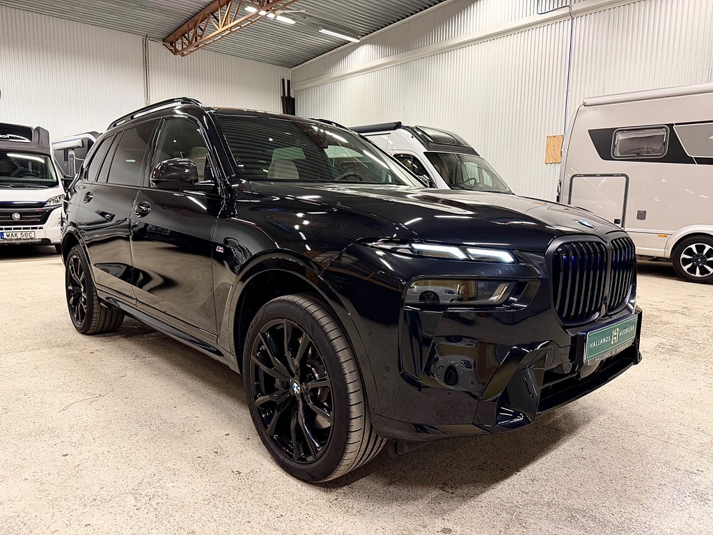 BMW X7 xDrive 40d M-Sport Exclusive B&W Elhybrid 999.000:-