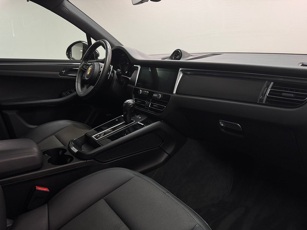 Porsche Macan PDK, 265hk, 2023