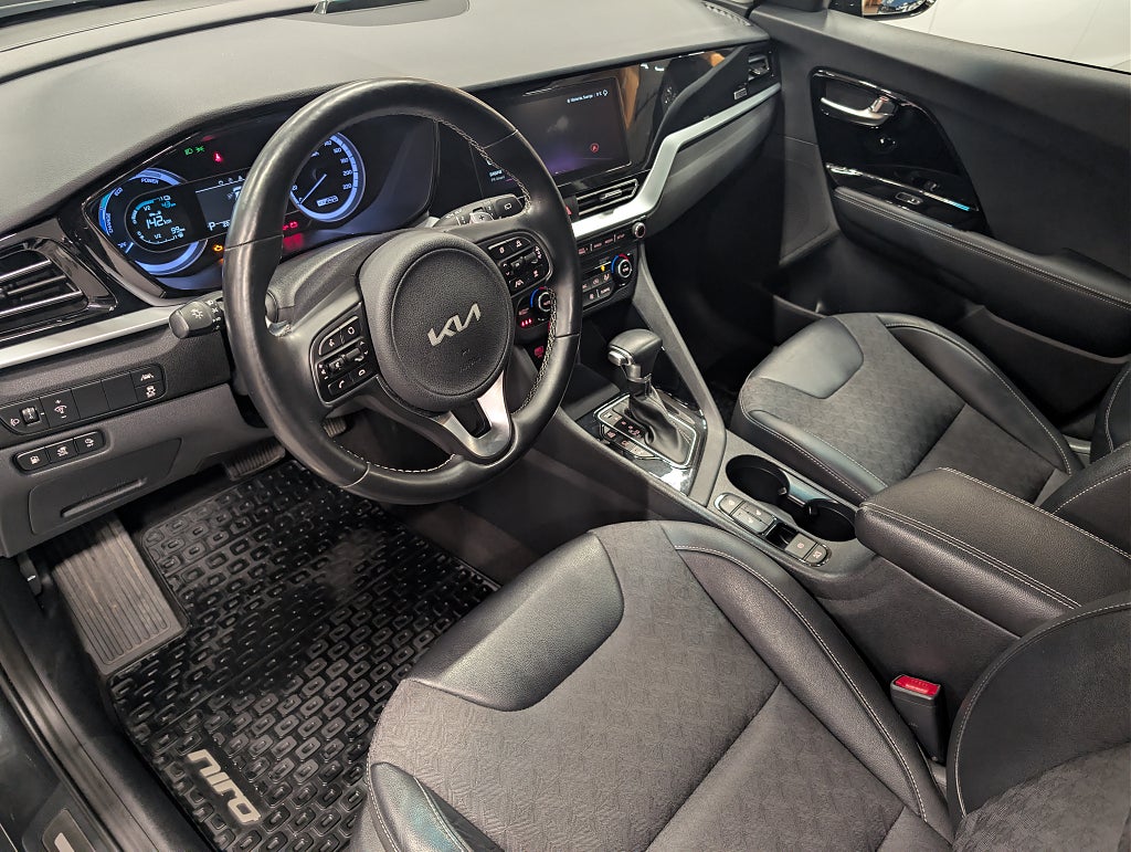 Kia Niro P-HEV DCT Advance Plus Vinterhjul thumbnail