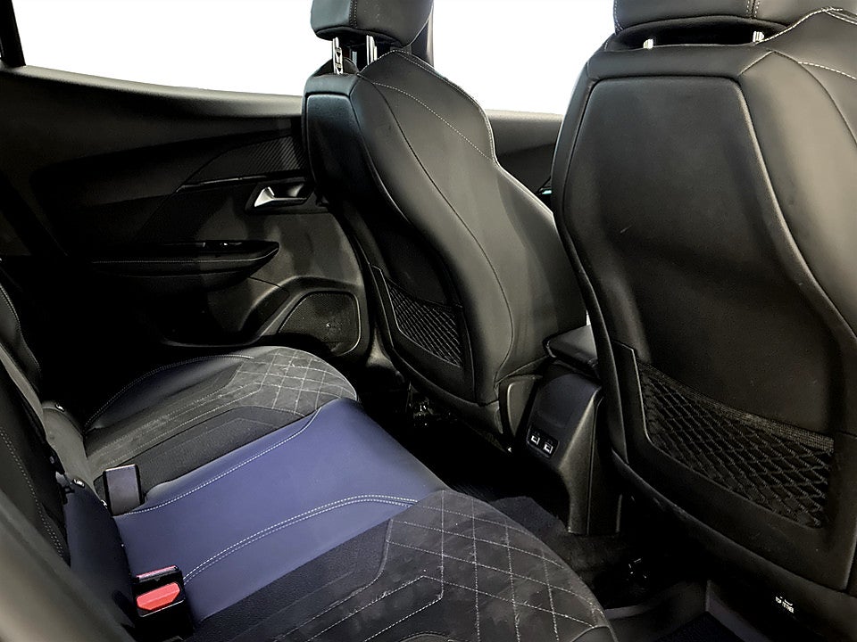 Bild på Peugeot e-2008 GT 50 kWh 136hk Aut B-KAMERA CARPLAY