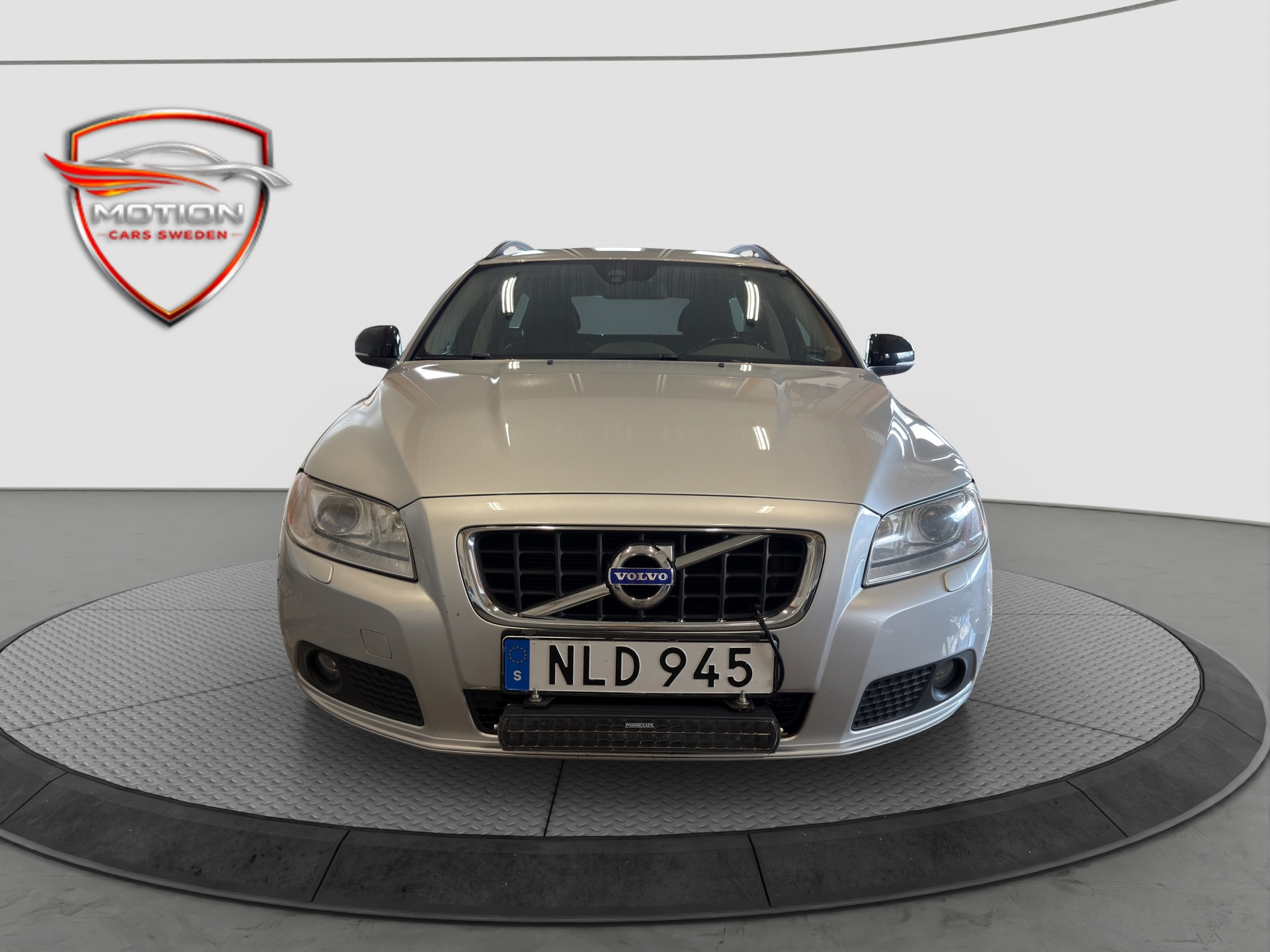 Volvo V70 D4 Geartronic Momentum 2013, bild 2/51