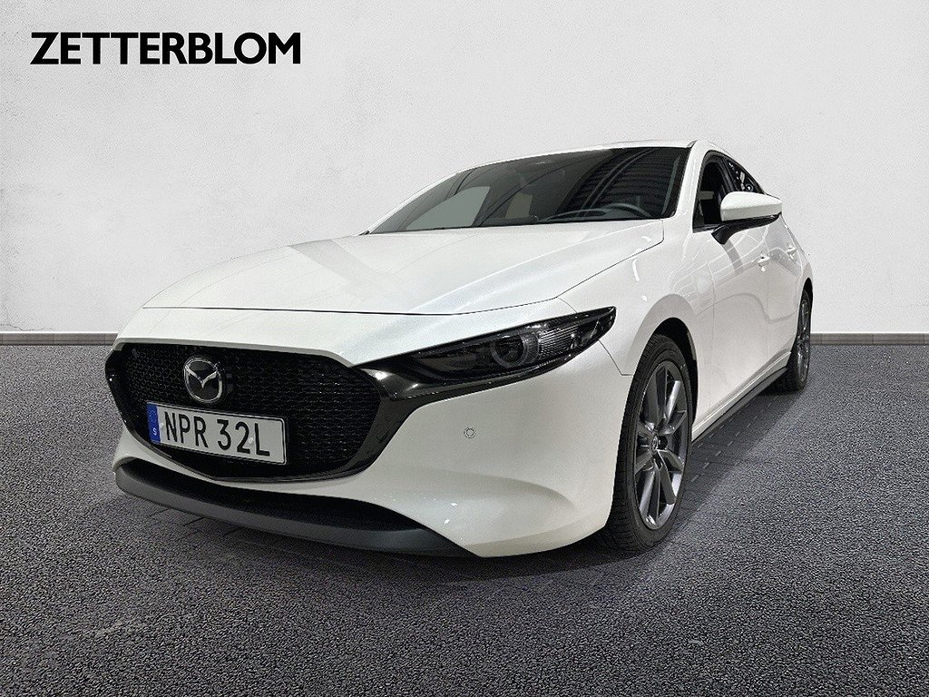 Halvkombi Mazda 3 1 av 27