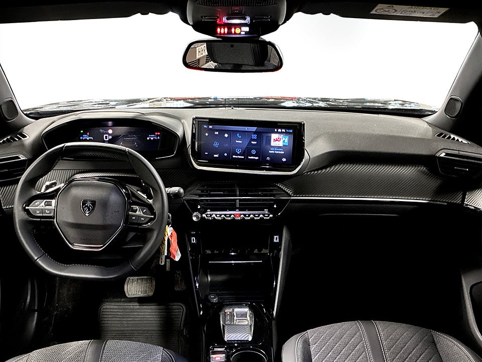 Bild på Peugeot 2008 Allure 1.2 PT 130hk Aut B-KAMERA CARPLAY
