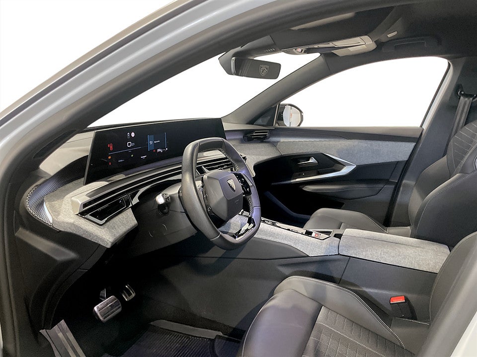Bild på Peugeot 3008 GT Hybrid 145hk Aut B-KAMERA CARPLAY