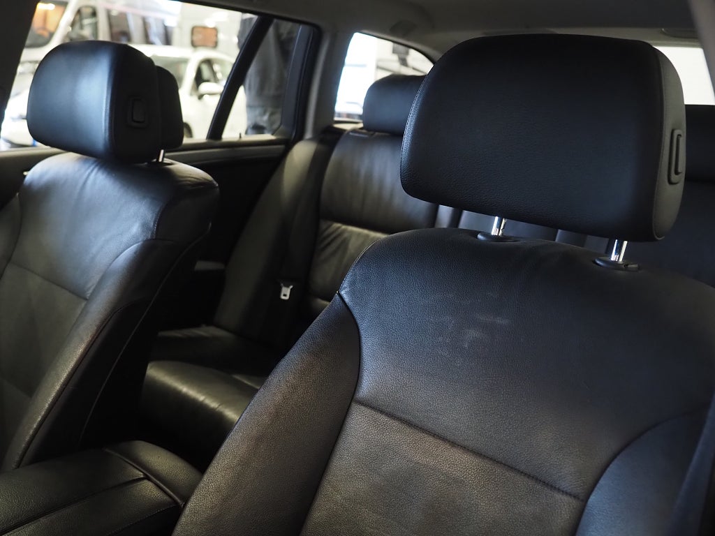 BMW 520i 170hk Touring Comfort Automat Drag P-Sensorer Skinn 2009