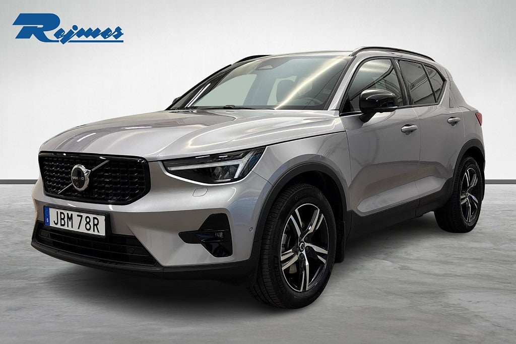 Volvo XC40 B3 FWD Bensin Plus Dark / Drag / 360 kamera / HK