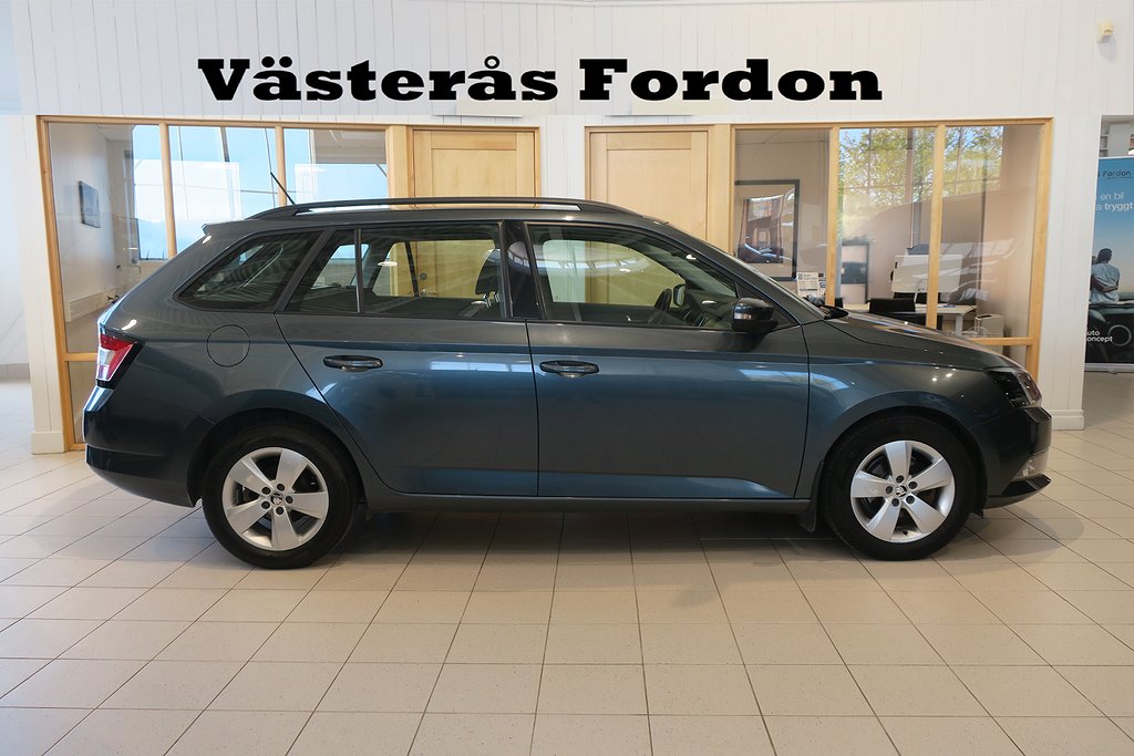 Skoda Fabia Kombi 1.0 TSI 95hk Style P-Sensorer Farthållare 