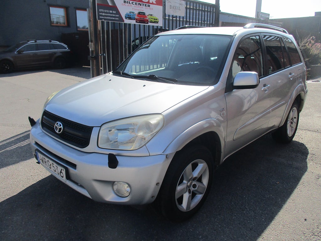 Toyota RAV4 5-dörrar 2.0 VVT-i 4x4
