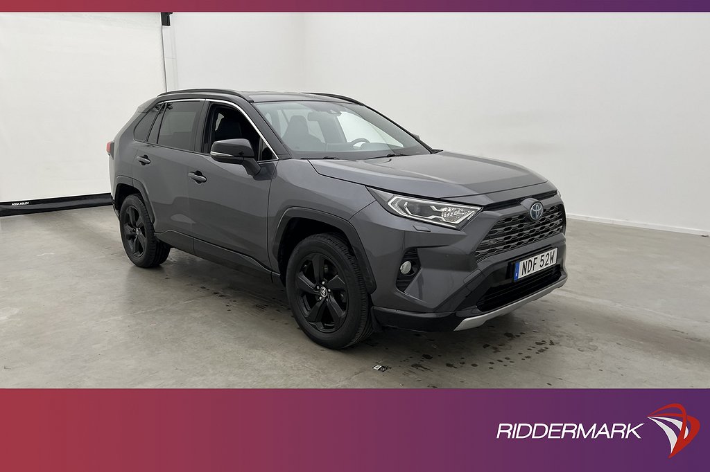 Toyota RAV4 Hybrid AWD 222hk Style JBL Kamera Rattvärme Drag