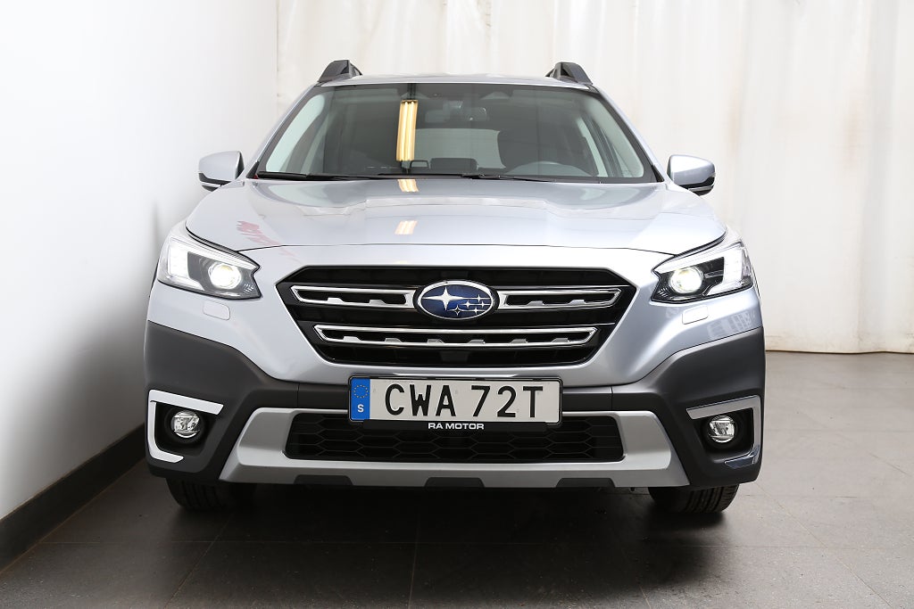 Subaru Outback 2.5 AWD XFuel Limited | LÅG SKATT | Moms 2024