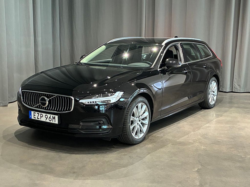 Volvo V90 B4 AWD Diesel Momentum Advanced SE *V-HJUL/DRAG*